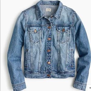 J crew Classic denim jacket
Item H5593